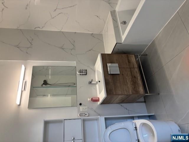 29 Broadway 2, Passaic, NJ 07055