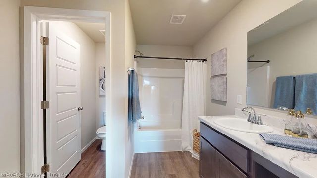 8609 Preston Wood Drive, Fort Smith, AR 72916