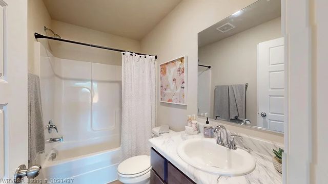 8609 Preston Wood Drive, Fort Smith, AR 72916