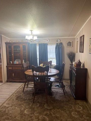 320 Oak Tree Drive, Point Blank, TX 77364