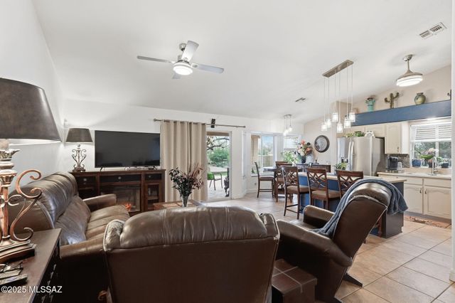 1398 W Woodacre Drive, Sahuarita, AZ 85629