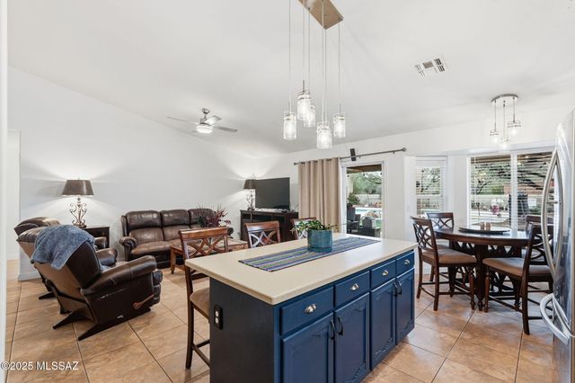 1398 W Woodacre Drive, Sahuarita, AZ 85629