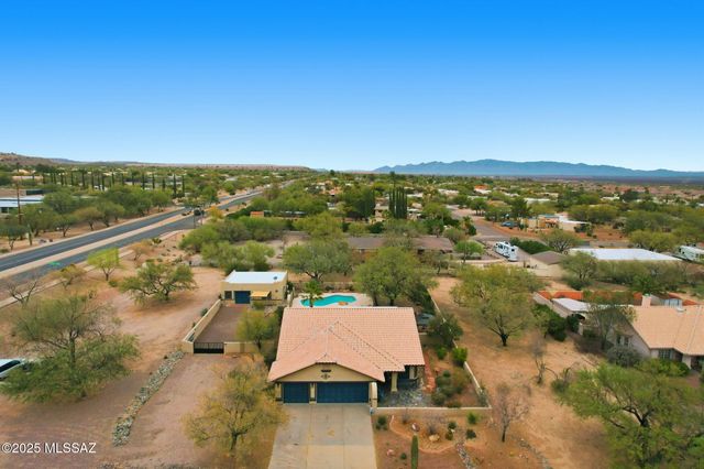 1398 W Woodacre Drive, Sahuarita, AZ 85629