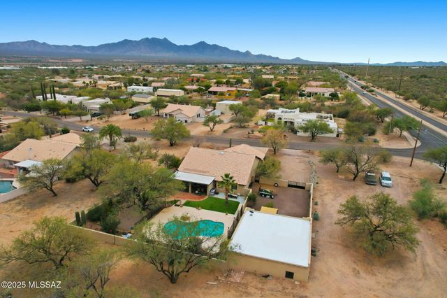 1398 W Woodacre Drive, Sahuarita, AZ 85629