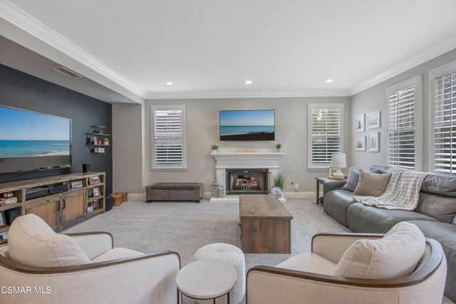 1101 Via Hispano, Newbury Park, CA 91320