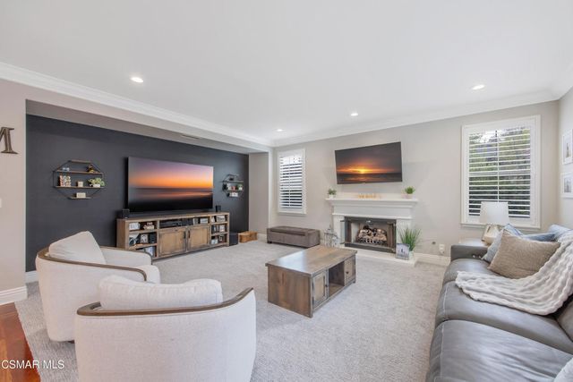 1101 Via Hispano, Newbury Park, CA 91320