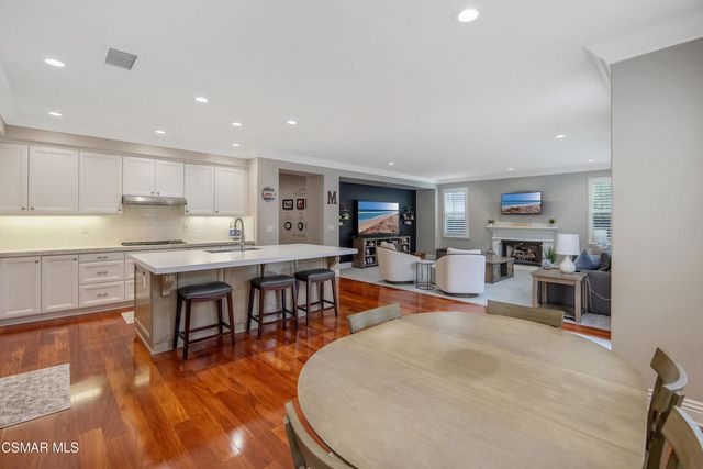 1101 Via Hispano, Newbury Park, CA 91320