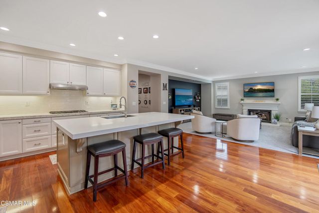 1101 Via Hispano, Newbury Park, CA 91320