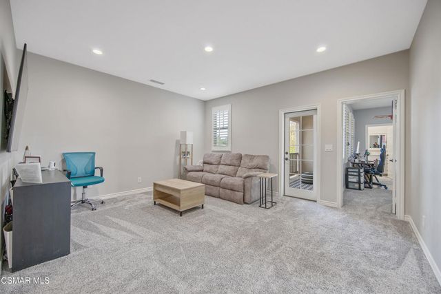 1101 Via Hispano, Newbury Park, CA 91320