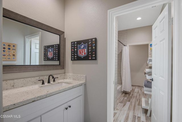 1101 Via Hispano, Newbury Park, CA 91320