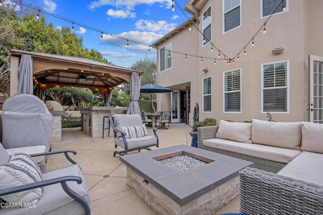 1101 Via Hispano, Newbury Park, CA 91320