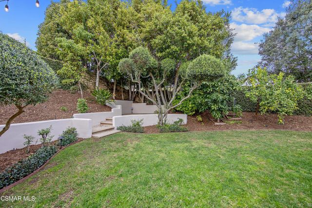 1101 Via Hispano, Newbury Park, CA 91320