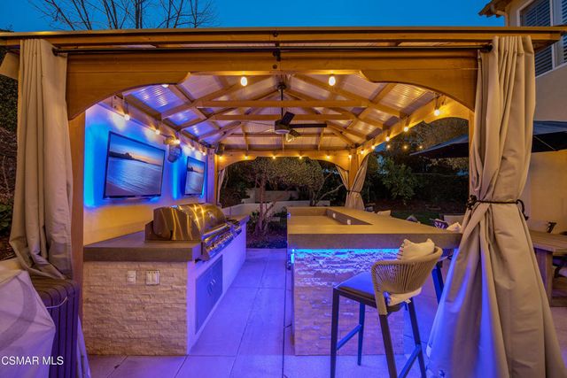 1101 Via Hispano, Newbury Park, CA 91320