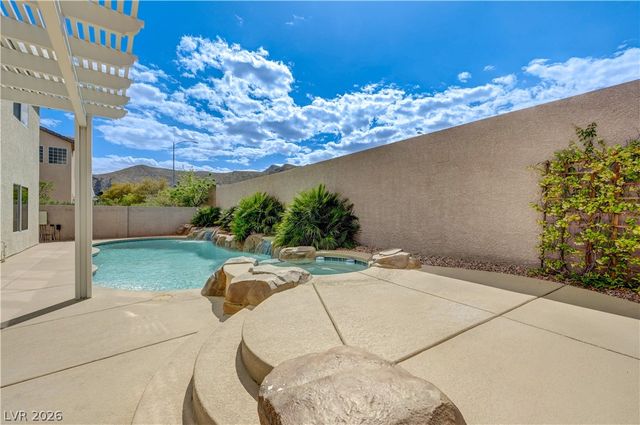 4319 Holleys Hill Street, Las Vegas, NV 89129