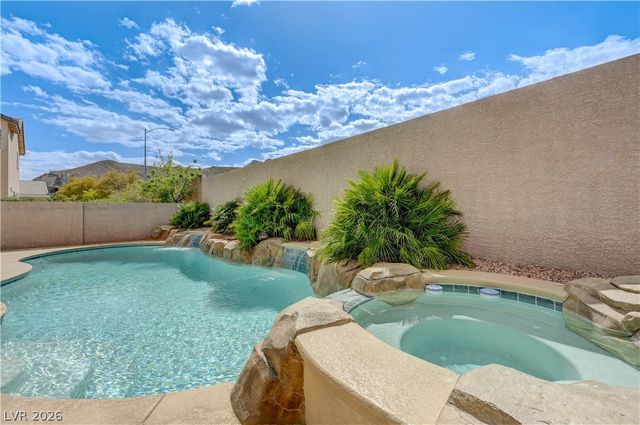 4319 Holleys Hill Street, Las Vegas, NV 89129