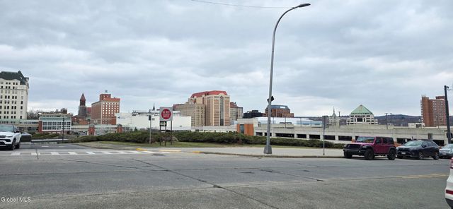 61 Grand Street, Albany, NY 12207