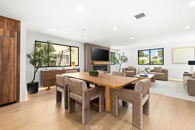 2621 2623 S Bentley Avenue, Los Angeles, CA 90064