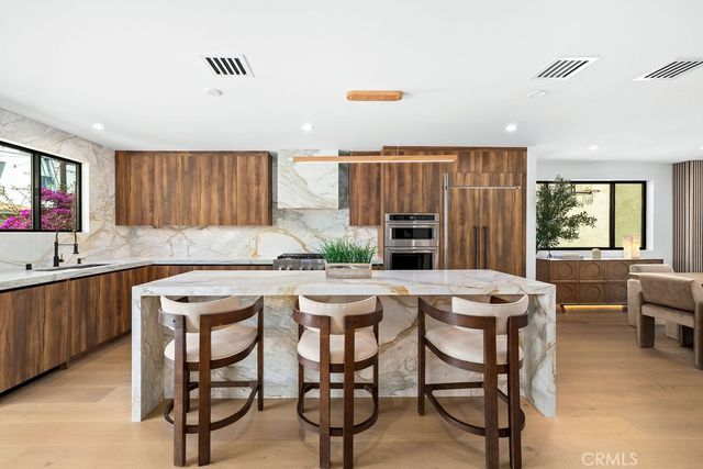 2621 2623 S Bentley Avenue, Los Angeles, CA 90064