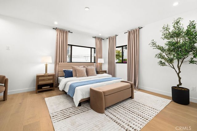 2621 2623 S Bentley Avenue, Los Angeles, CA 90064