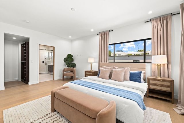 2621 2623 S Bentley Avenue, Los Angeles, CA 90064