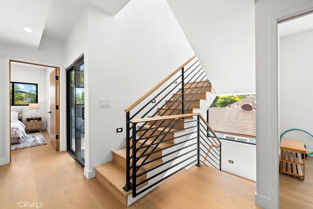 2621 2623 S Bentley Avenue, Los Angeles, CA 90064