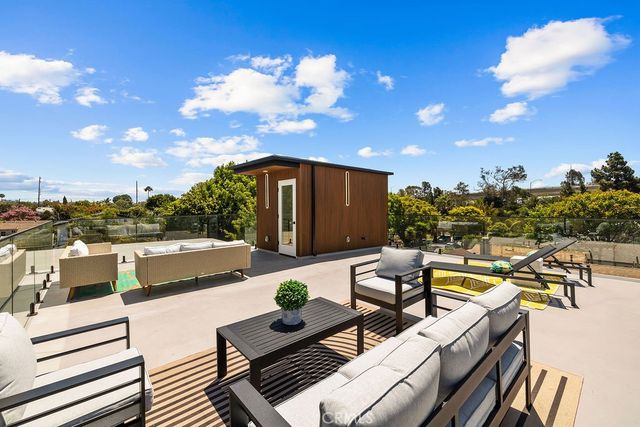 2621 2623 S Bentley Avenue, Los Angeles, CA 90064