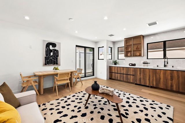 2621 2623 S Bentley Avenue, Los Angeles, CA 90064