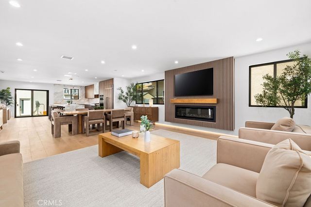 2621 2623 S Bentley Avenue, Los Angeles, CA 90064