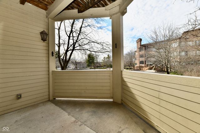 8555 One West Drive 105, Indianapolis, IN 46260