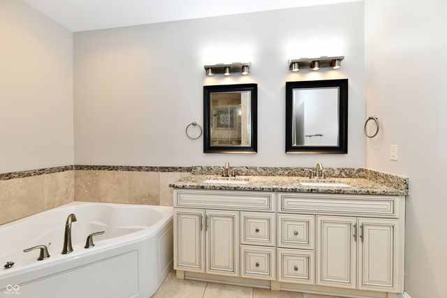 8555 One West Drive 105, Indianapolis, IN 46260