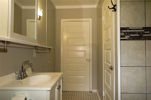 1205 Forest ST, Georgetown, TX 78626