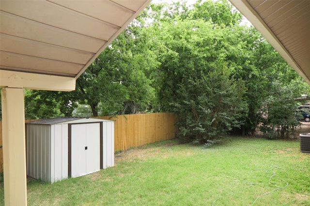 1205 Forest ST, Georgetown, TX 78626
