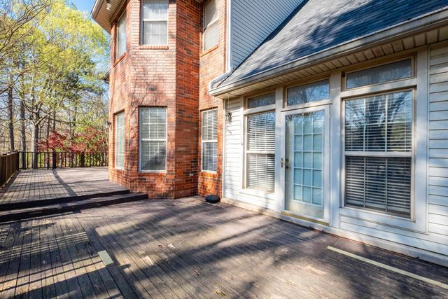 5 Nicklaus Loop, Maumelle, AR 72113