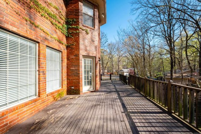 5 Nicklaus Loop, Maumelle, AR 72113