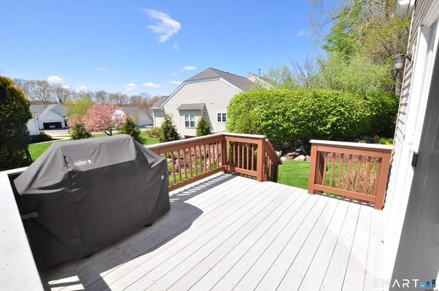 14 Carlson Ridge Court 14, New Milford, CT 06776