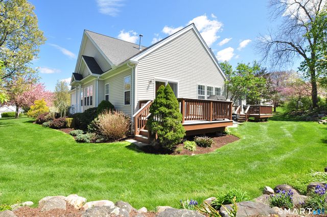 14 Carlson Ridge Court 14, New Milford, CT 06776