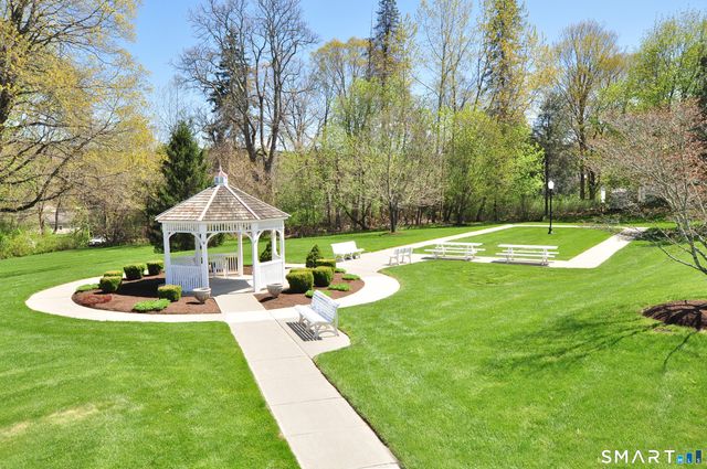 14 Carlson Ridge Court 14, New Milford, CT 06776