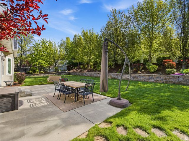 355 S WOOD DR, Alpine, UT 84004