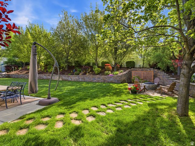 355 S WOOD DR, Alpine, UT 84004