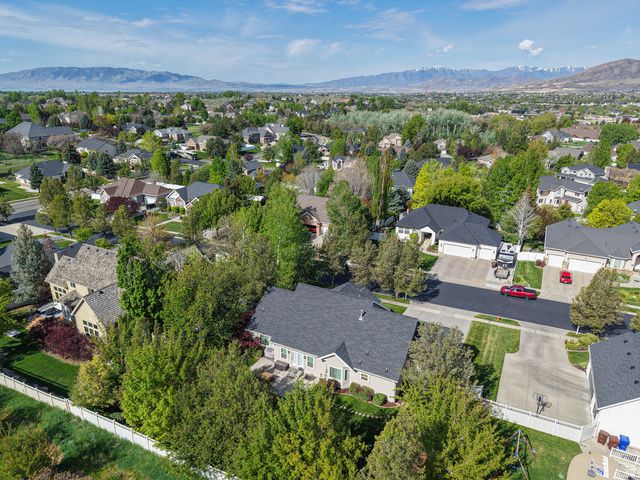 355 S WOOD DR, Alpine, UT 84004