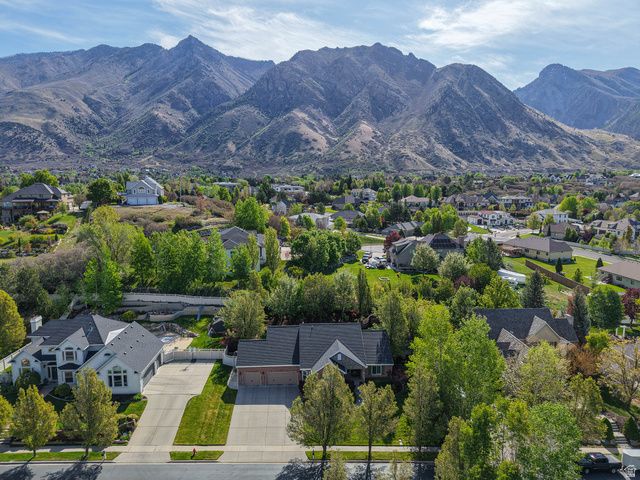 355 S WOOD DR, Alpine, UT 84004