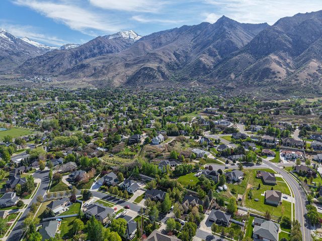 355 S WOOD DR, Alpine, UT 84004