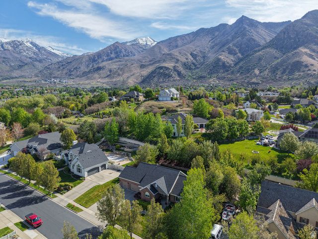 355 S WOOD DR, Alpine, UT 84004