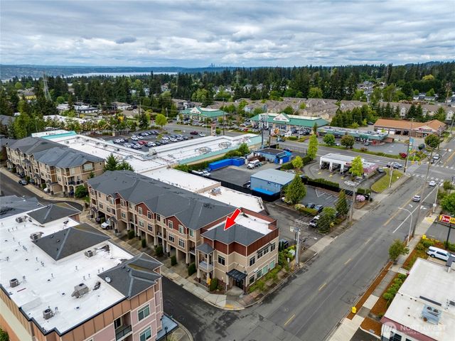 4020 NE 3rd Place, Renton, WA 98056