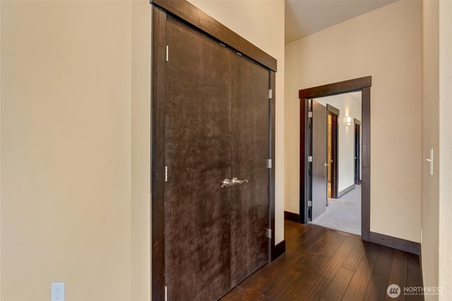 4020 NE 3rd Place, Renton, WA 98056