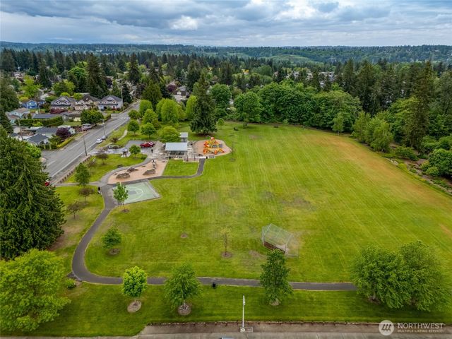 4020 NE 3rd Place, Renton, WA 98056
