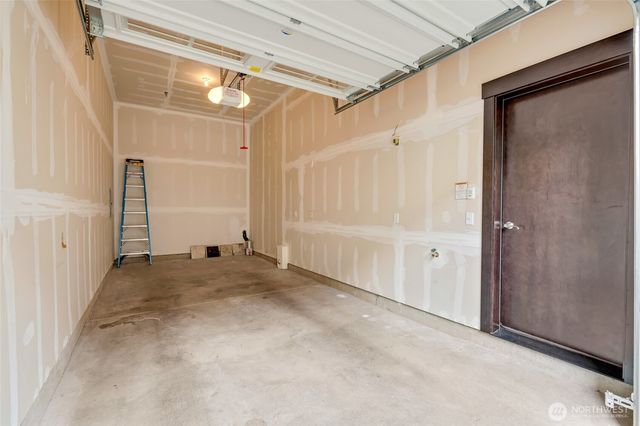 4020 NE 3rd Place, Renton, WA 98056