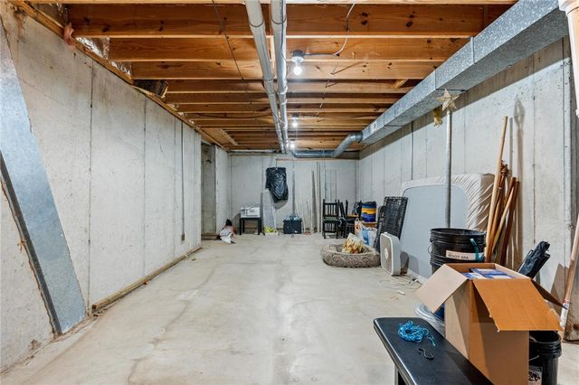 6422 E Gander Road, Huber Heights, OH 45424