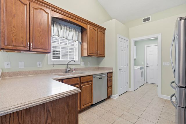 3048 Shorecrest Bay Dr., Murrells Inlet, SC 29576