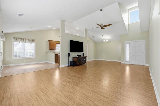 3048 Shorecrest Bay Dr., Murrells Inlet, SC 29576